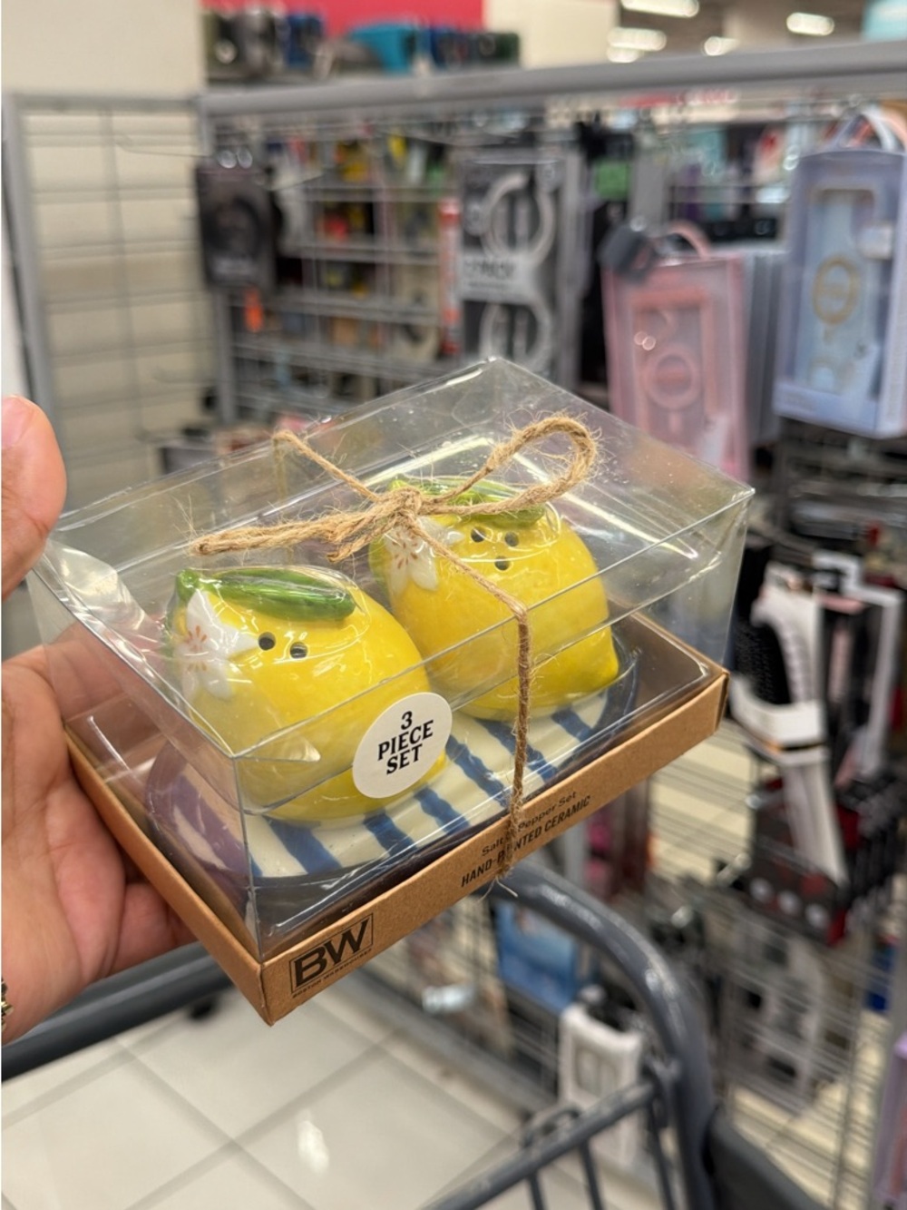 Hand-Painted Lemon Salt & Pepper Shaker Set - Yellow